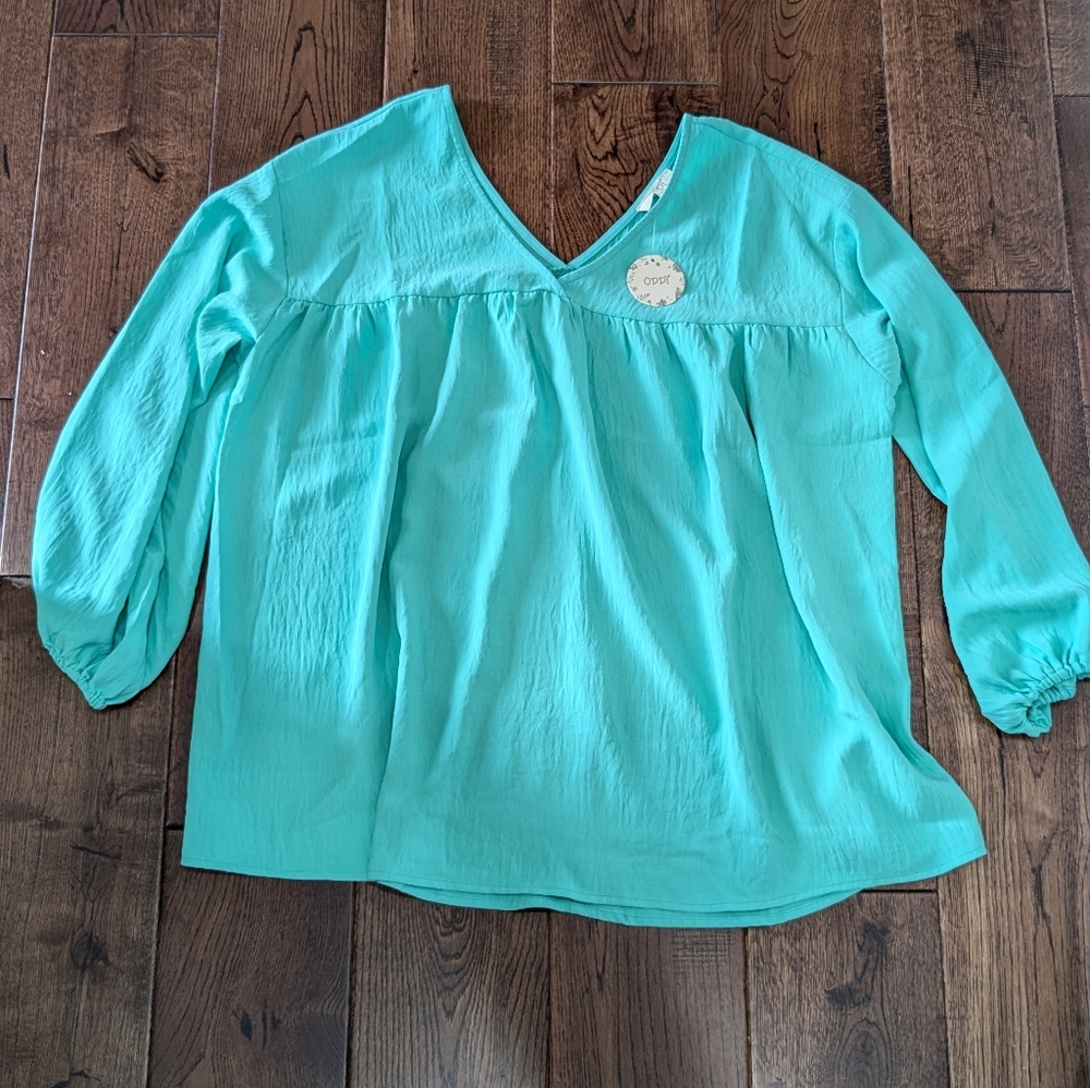 Oddy Blouse